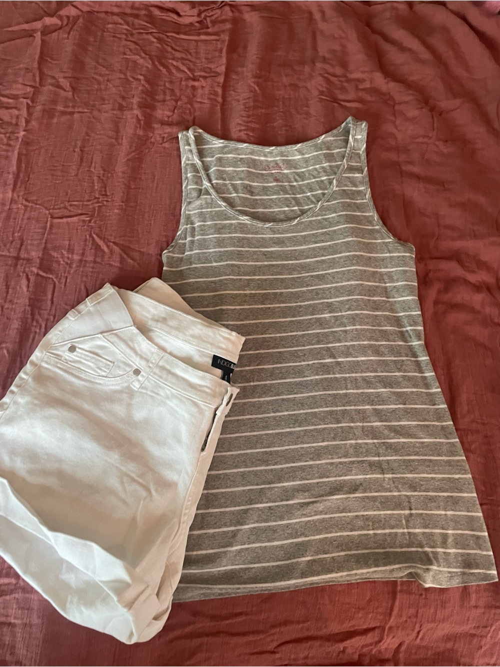Maternity top/shorts Bundle XL shorts NWOT